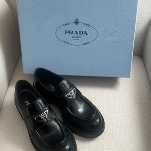 PRADA BLACK BRUSHED LEATHER LOAFERS SIZE 35.5